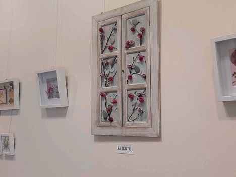 Arkupe acoge la exposición ‘Ventanas de la naturaleza’ de Itziar Azpiroz