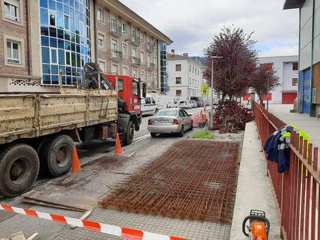 Arrancan las obras del bidegorri de Santakurtz