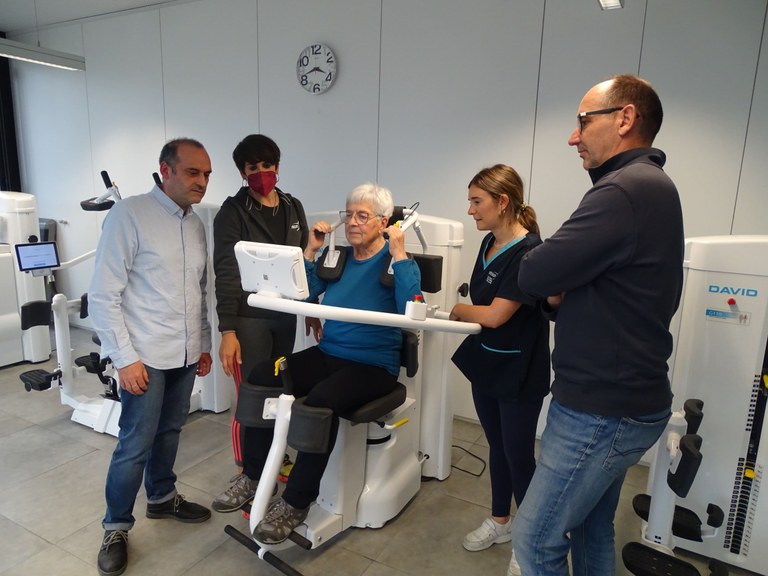 AtxabaltaMugi trabaja en la mejora de la movilidad, la fuerza y la coordinación en personas mayores de 70 años