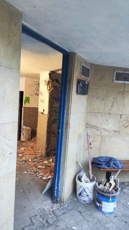 El Ayuntamiento arregla los baños públicos de la calle Otalora