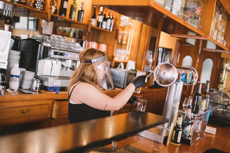 El Consistorio reparte más de 54.000 euros entre 32 locales de hostelería