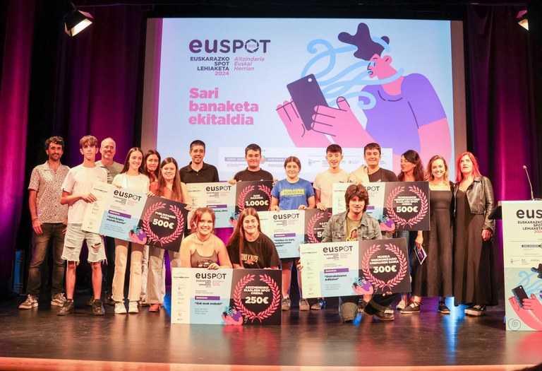 El spot "Izan burua, altxa burua" gana el concurso EUSPOT