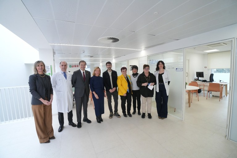 Se estrena el primer centro sociosanitario con un modelo pionero para mejorar el bienestar de las personas mayores, en Aretxabaleta
