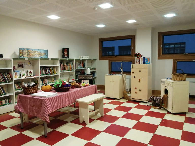 La sala literaria “adur, adur, ez naiz zure beldur” recala en la biblioteca de Aretxabaleta