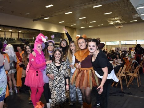 Los tiques para la comida de Carnaval que tendrá lugar en el polideportivo se pondrán a la venta el próximo día 28