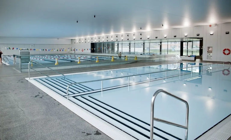 Reparación en las calderas del polideportivo