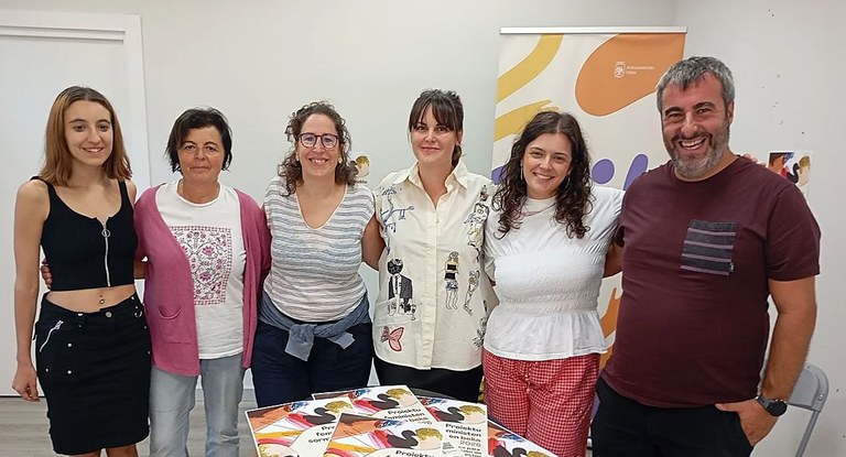 Un proyecto sobre las cintas tomateras ha recibido la I. beca de creación de proyectos feministas