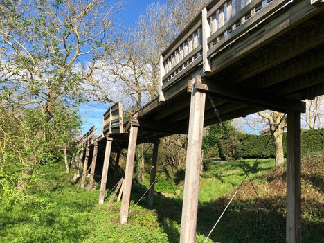 Ya han comenzado las obras de renovación del puente del bidegorri de Aozaratza