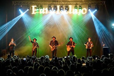 CONCIERTO: PURO RELAJO