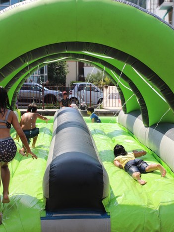 HINCHABLES DE AGUA
