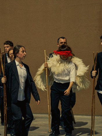 ESPECTACULO "MAKIL HOTSAK" DE HIKA TEATROA