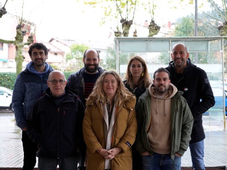 Debagoieneko alketeek bilera egingo dute Aldundiarekin eskualdeko autobus zerbitzuaren "egoera larria" konpontzeko