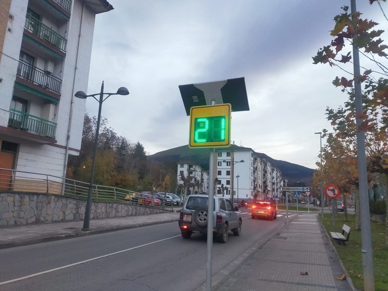 Udalak radar pedagokioak jarri ditu herriko lau puntutan