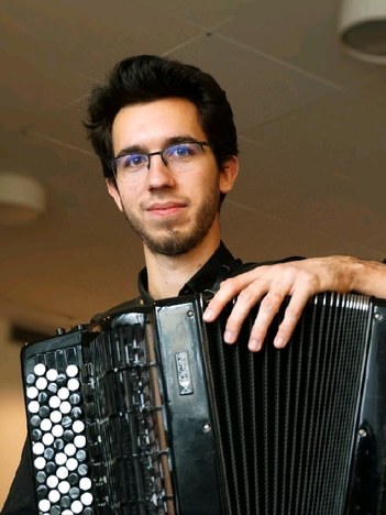 KREŠIMIR LULIĆ AKORDEOILARIA